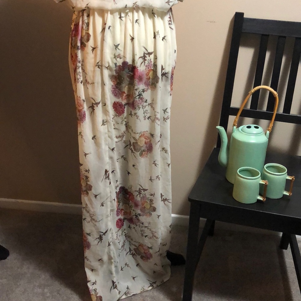 Zara Beautiful long floral dress - Picture 7 of 13